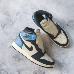 Jordan 1 Retro High Obsidian UNC