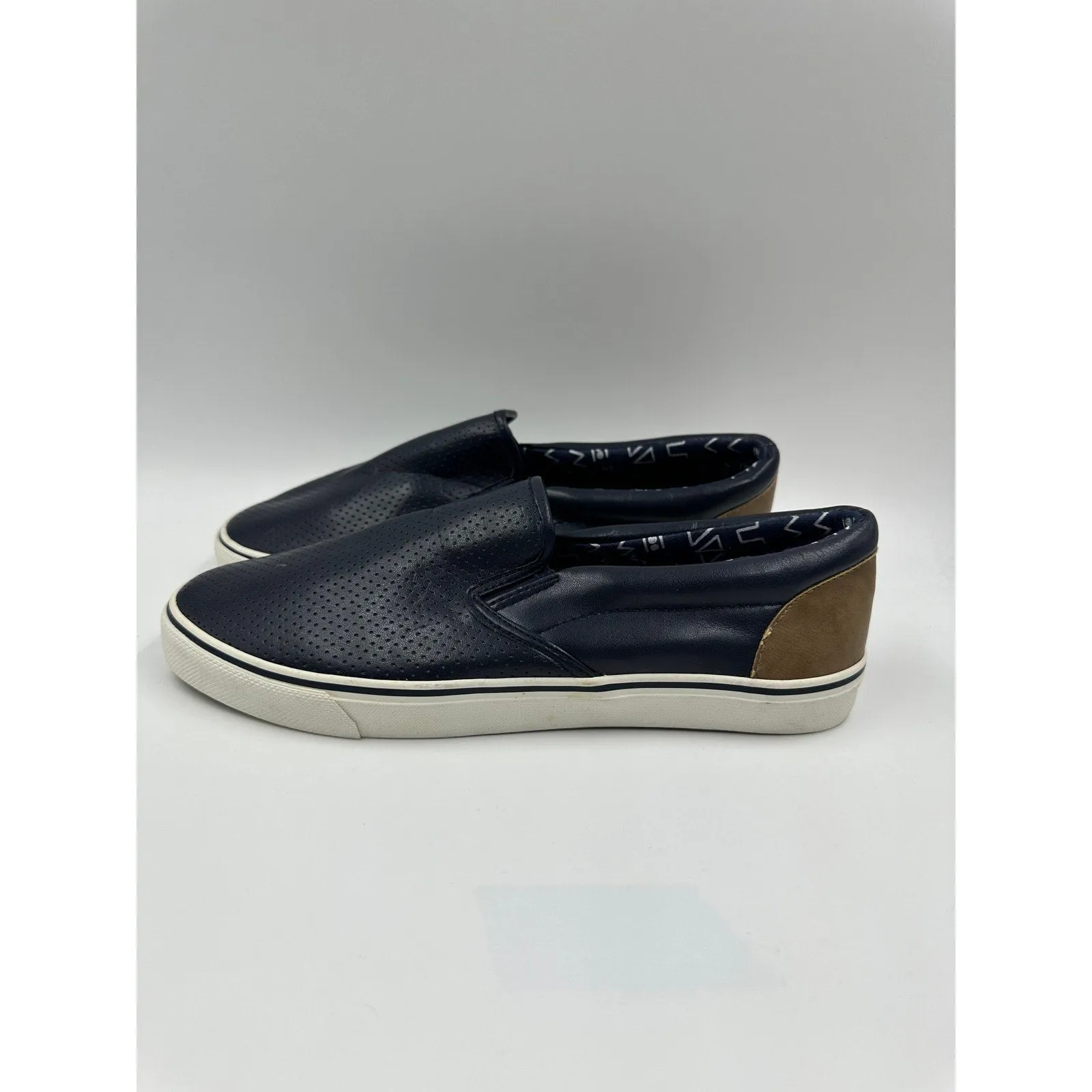 Men's Size 9, Navy Leather Slip-on Boat Shoes, Ked Style Slip-on but in Leather