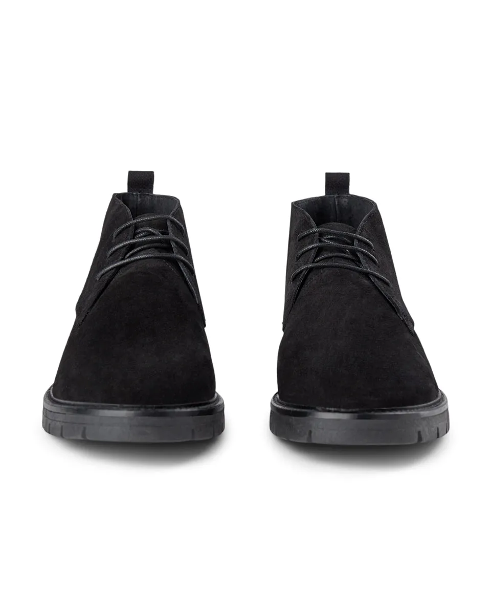 Ravn Suede Chukka Boot - BLACK