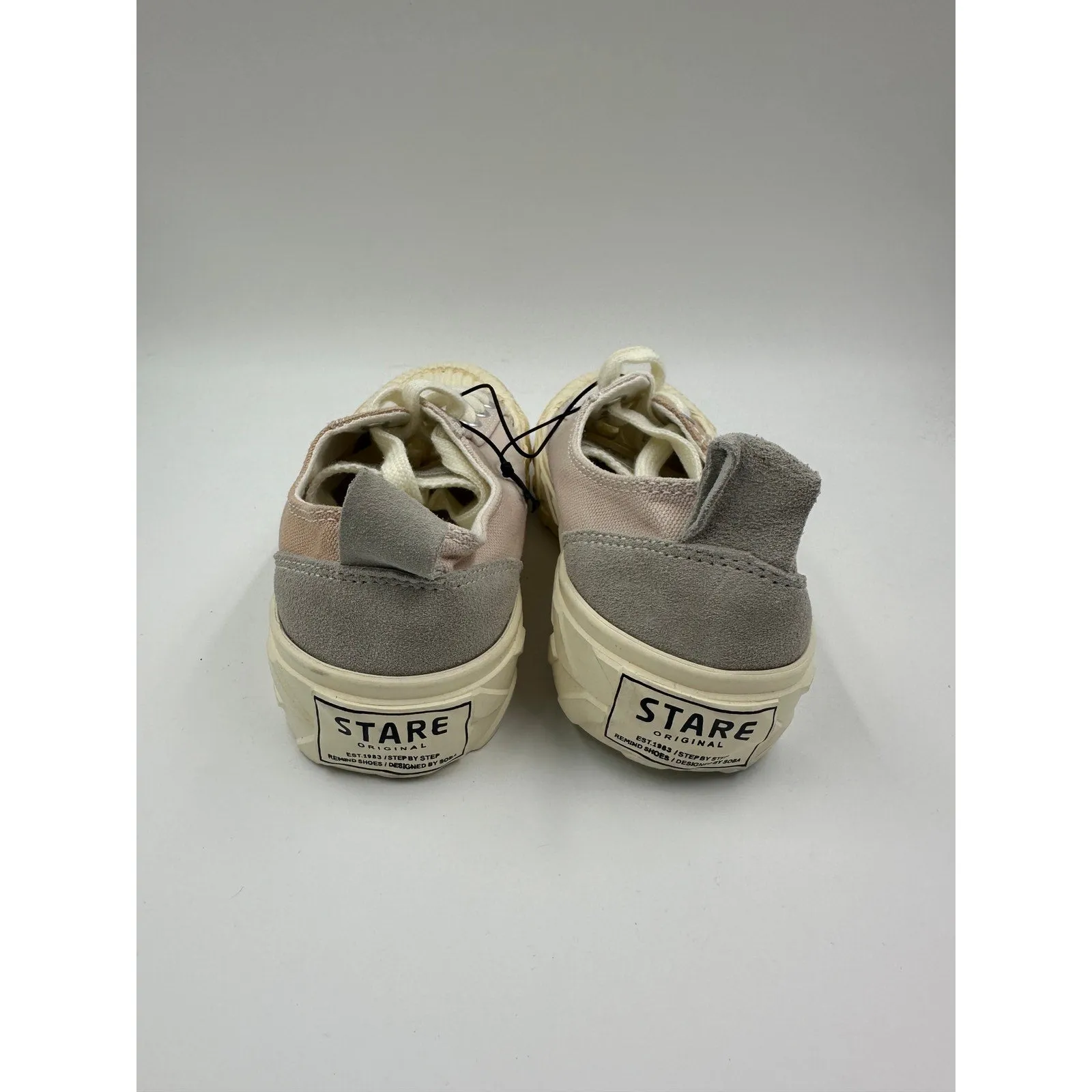 Women's Size 7, Light Pink & White Canvas Sneakers w/ Rubber Toe Caps