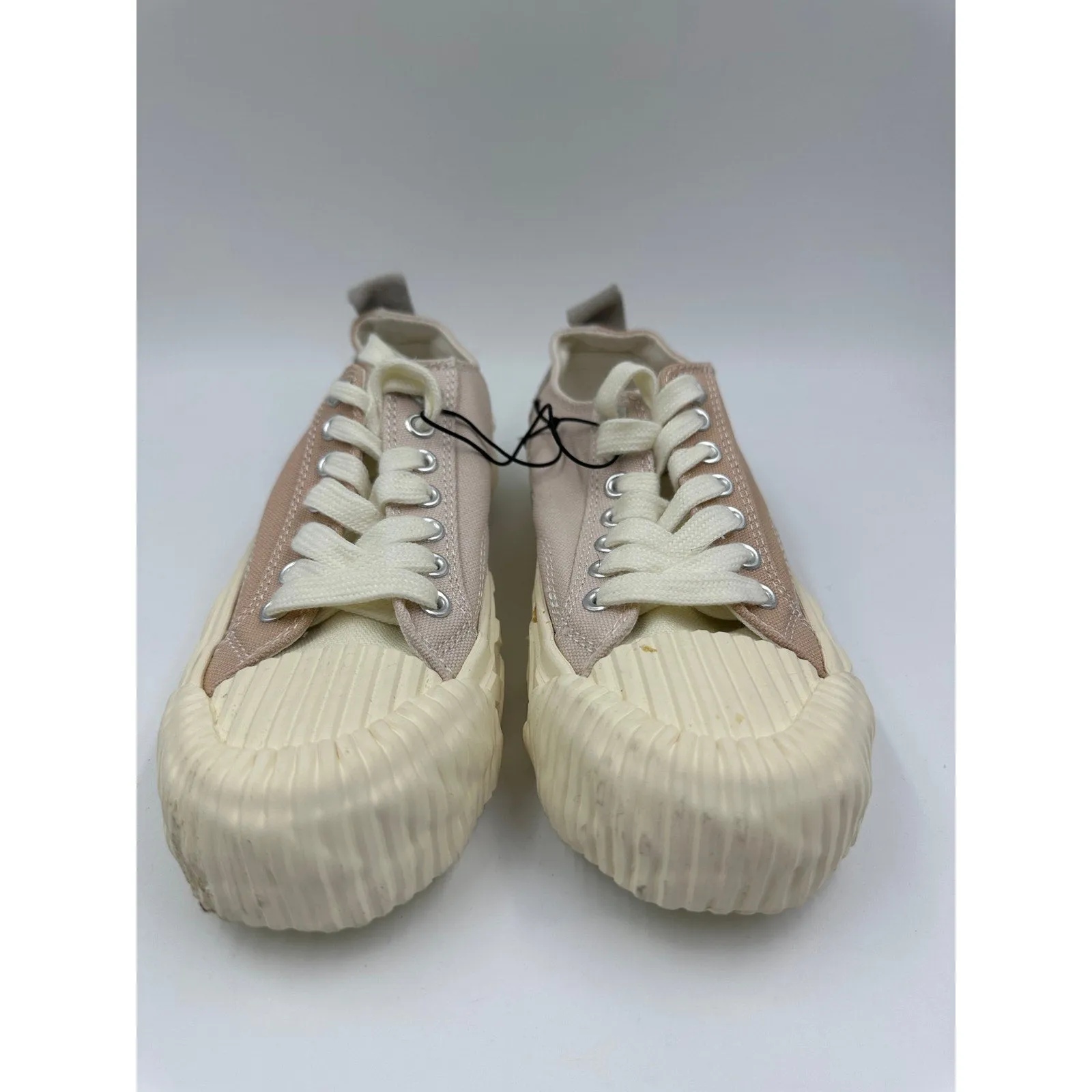 Women's Size 7, Light Pink & White Canvas Sneakers w/ Rubber Toe Caps